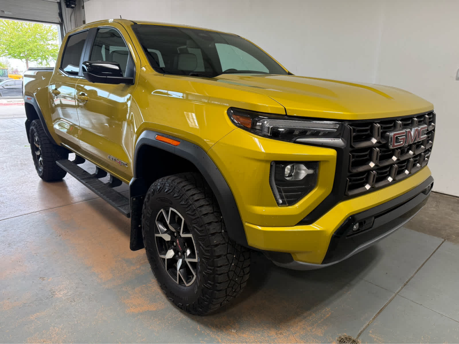 2024 GMC Canyon AT4X