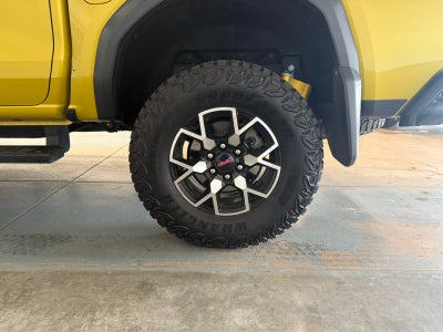 2024 GMC Canyon AT4X