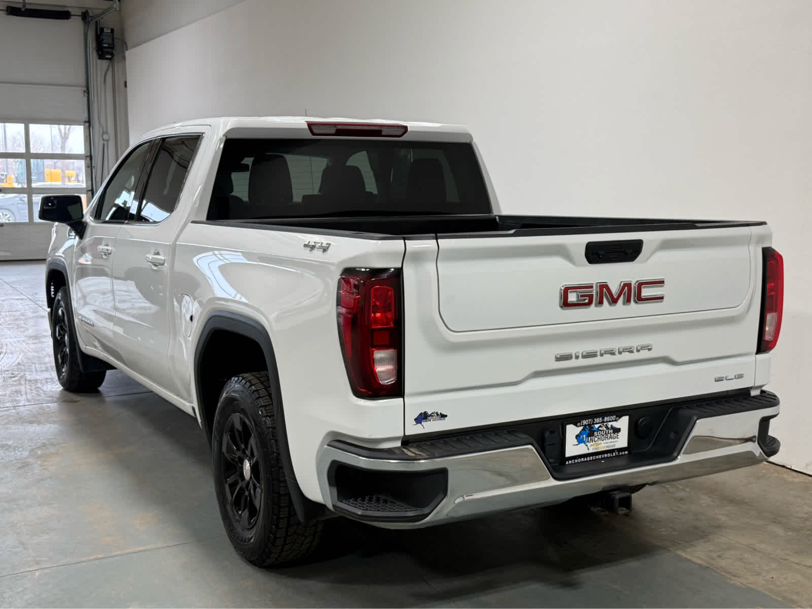 2023 GMC Sierra 1500 SLE