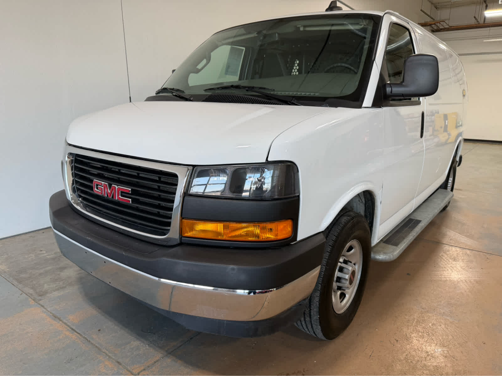 2024 GMC Savana Cargo 2500 Work Van