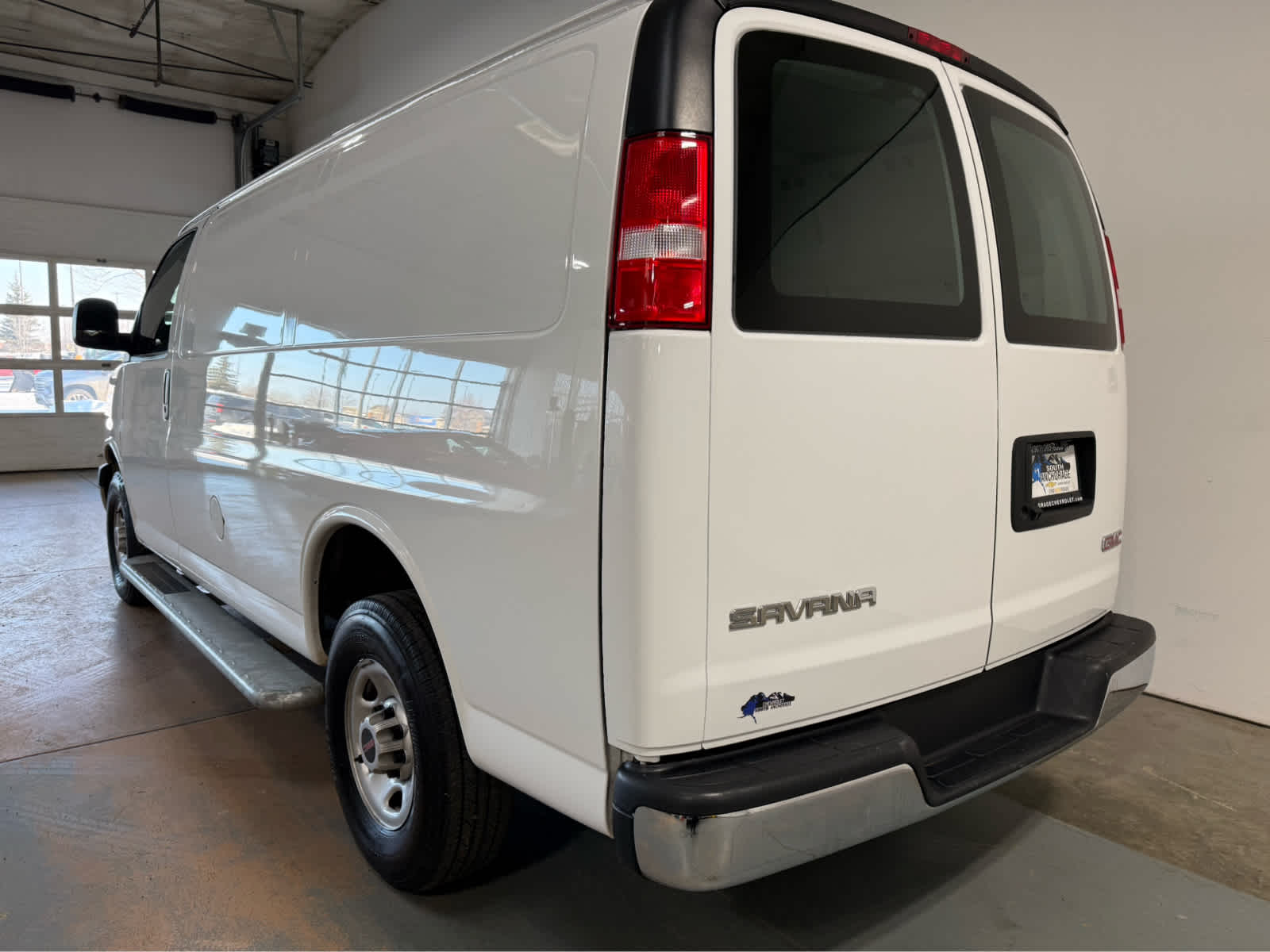 2024 GMC Savana Cargo 2500 Work Van