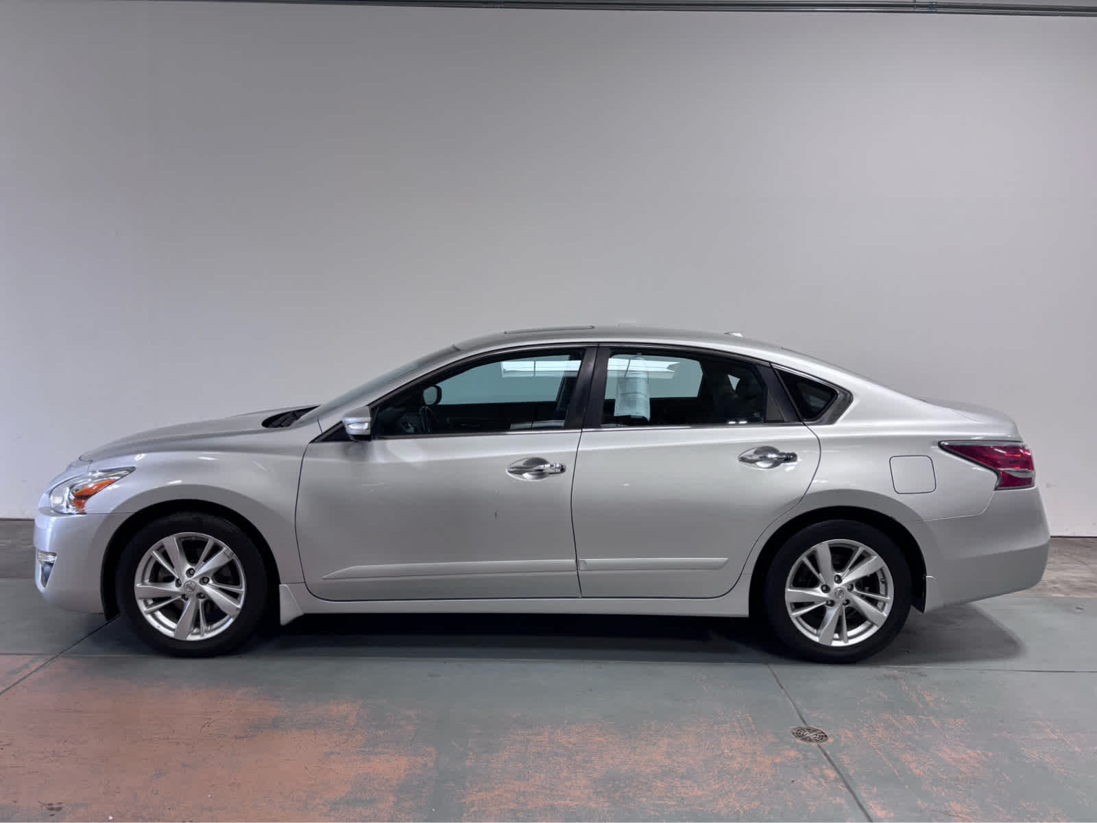 Used 2015 Nissan Altima SL with VIN 1N4AL3AP4FC150778 for sale in Anchorage, AK