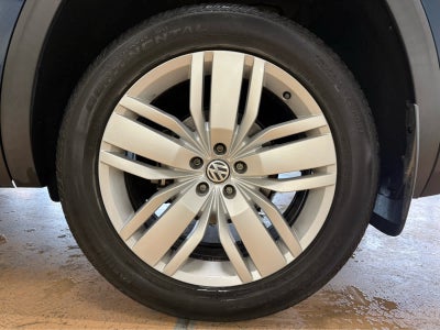 2018 Volkswagen Atlas 3.6L V6 SEL Premium
