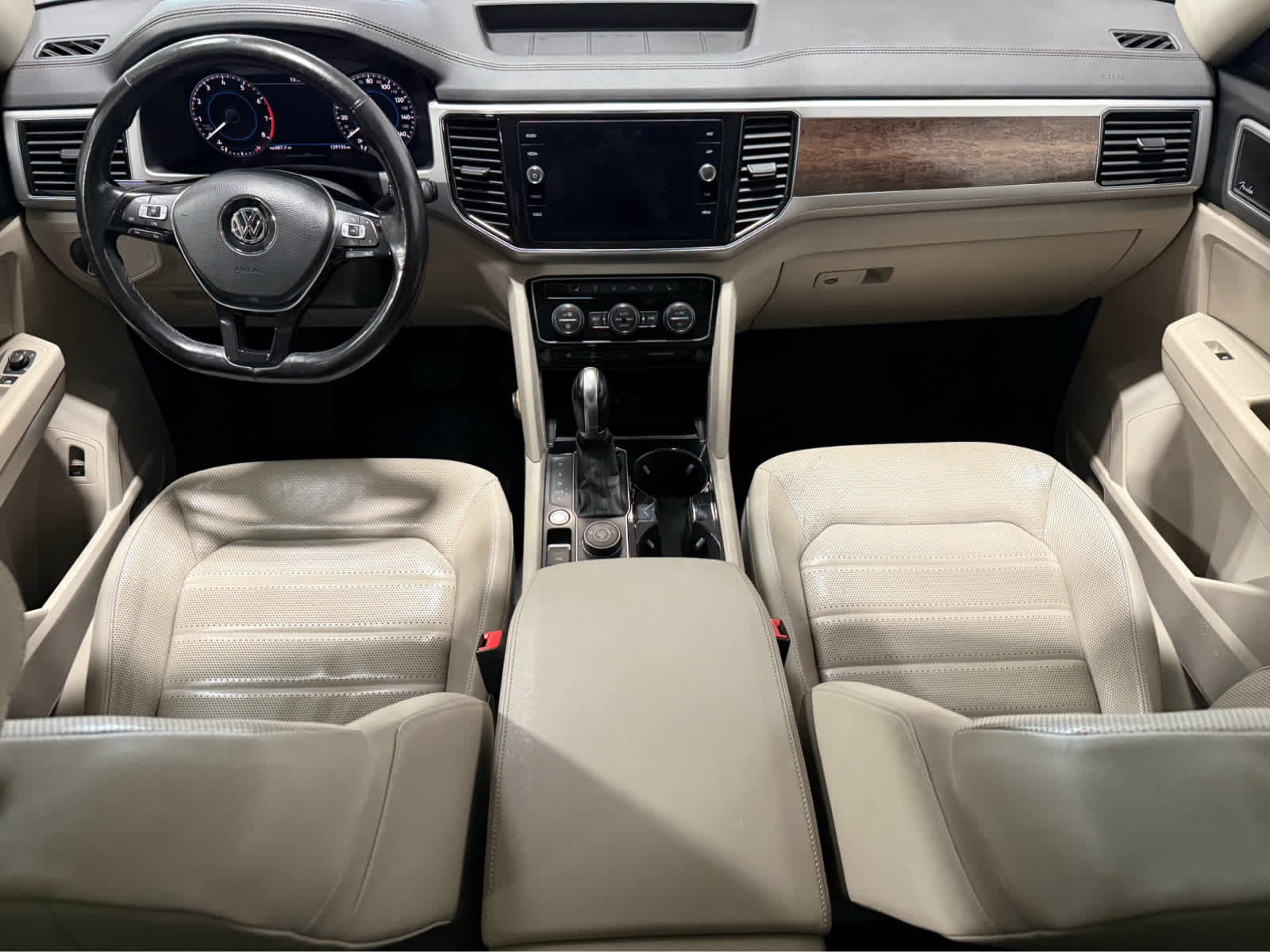 2018 Volkswagen Atlas 3.6L V6 SEL Premium