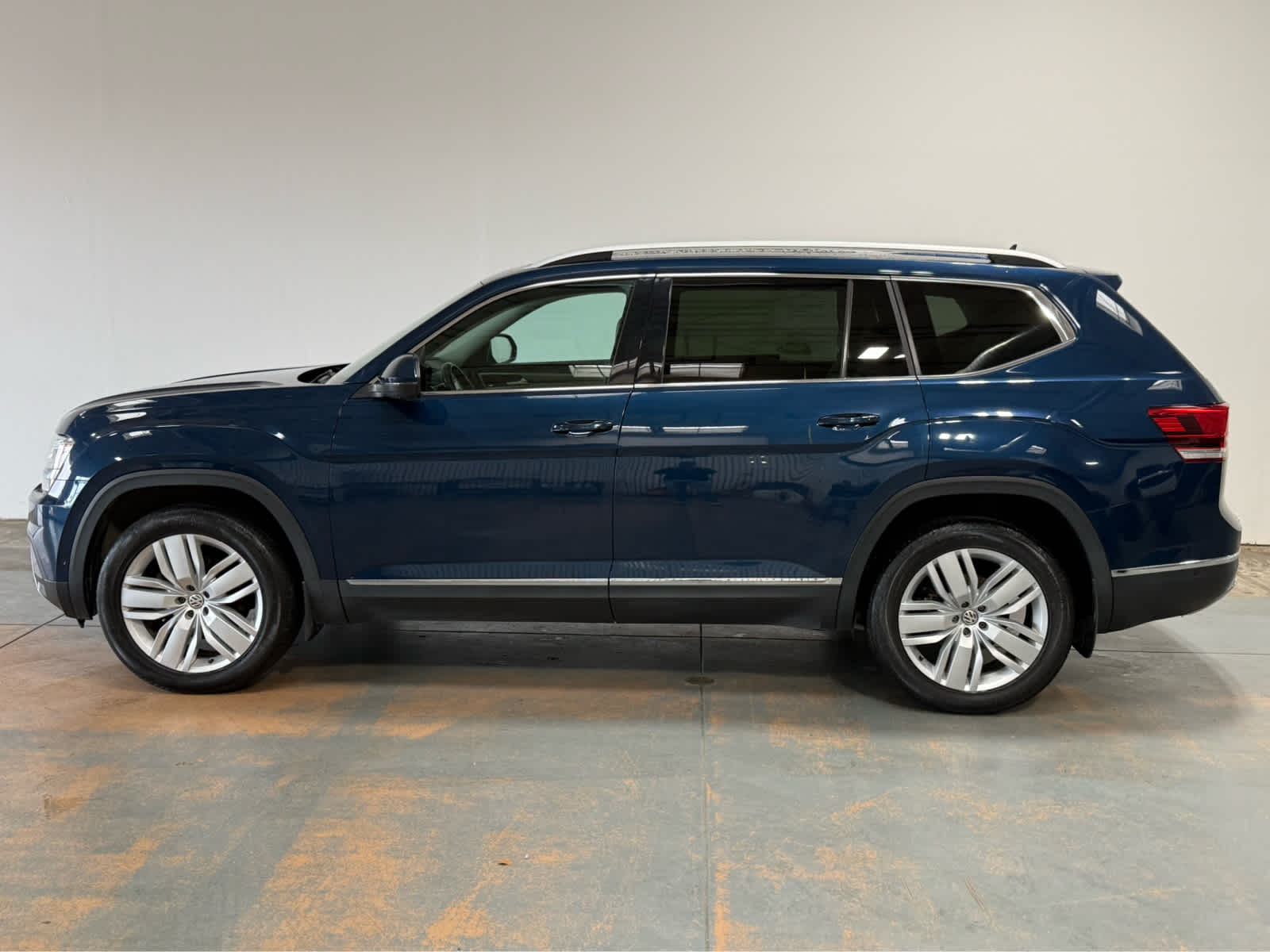 2018 Volkswagen Atlas 3.6L V6 SEL Premium