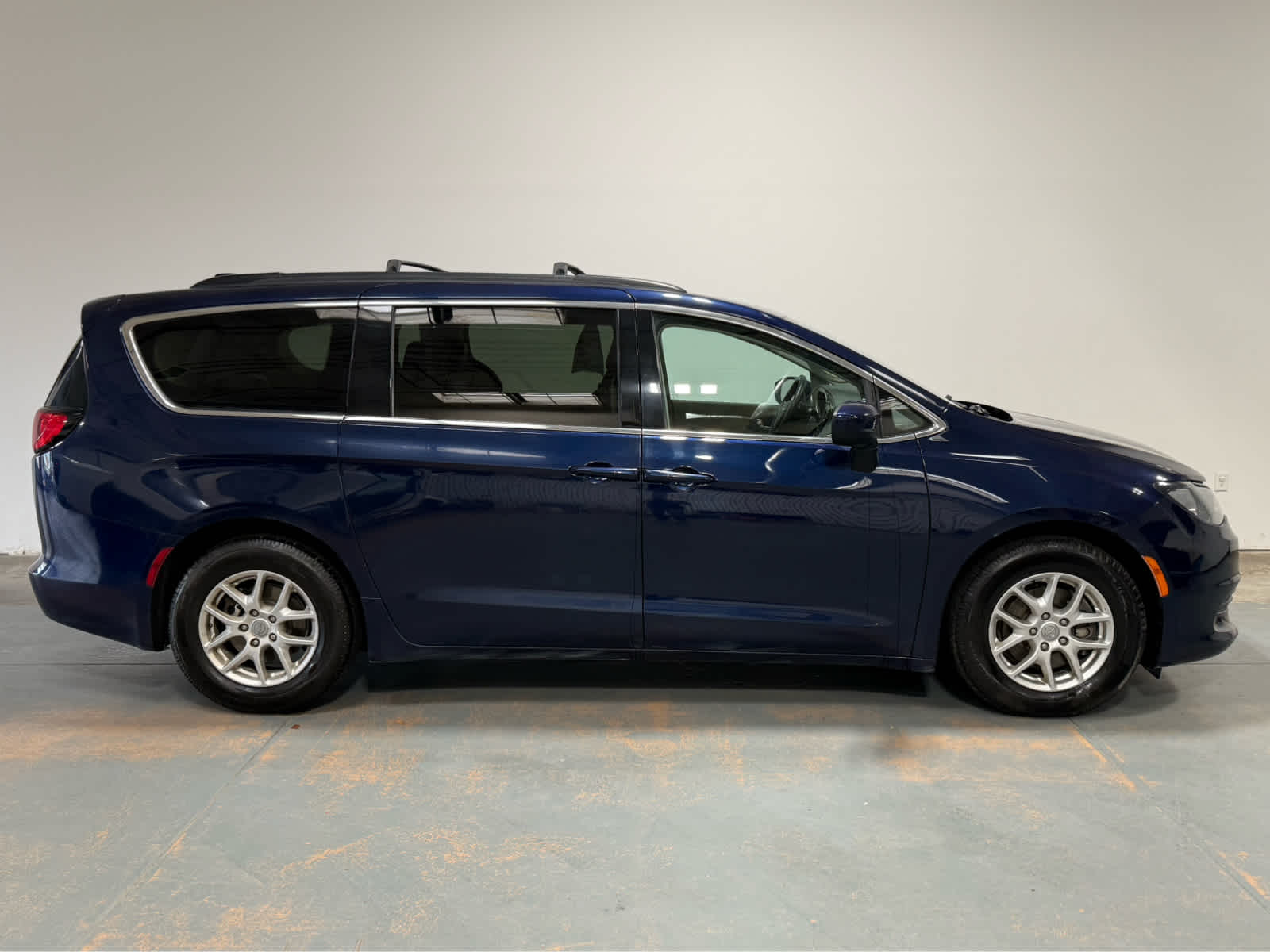 2020 Chrysler Voyager LXI