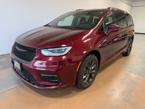 2021 Chrysler Pacifica Touring L