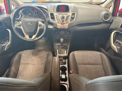 2013 Ford Fiesta SE