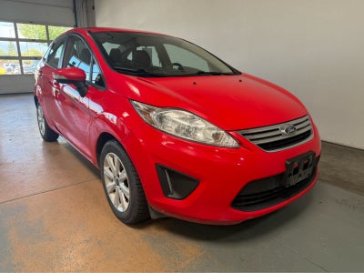2013 Ford Fiesta SE