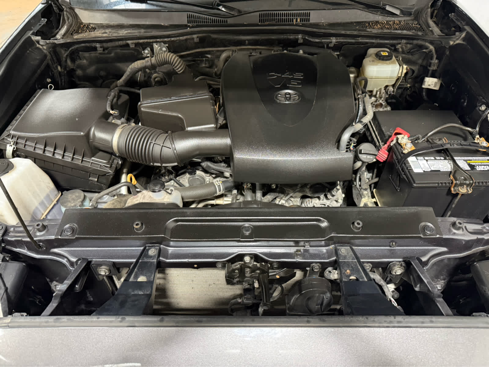 2022 Toyota Tacoma 4WD SR