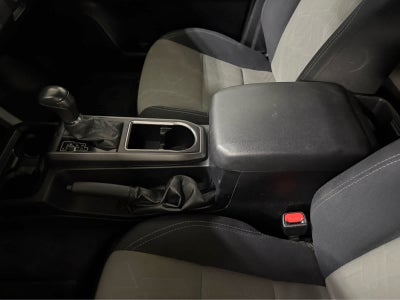 2022 Toyota Tacoma 4WD SR