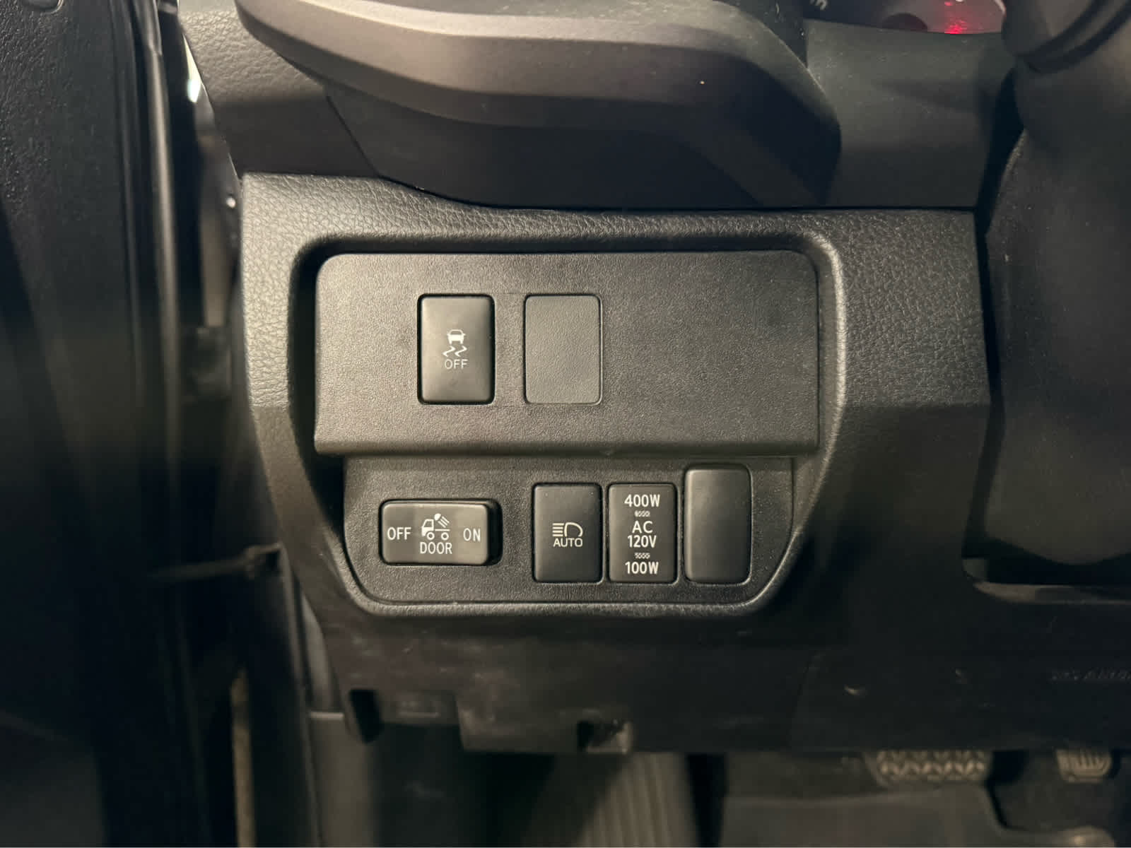 2022 Toyota Tacoma 4WD SR