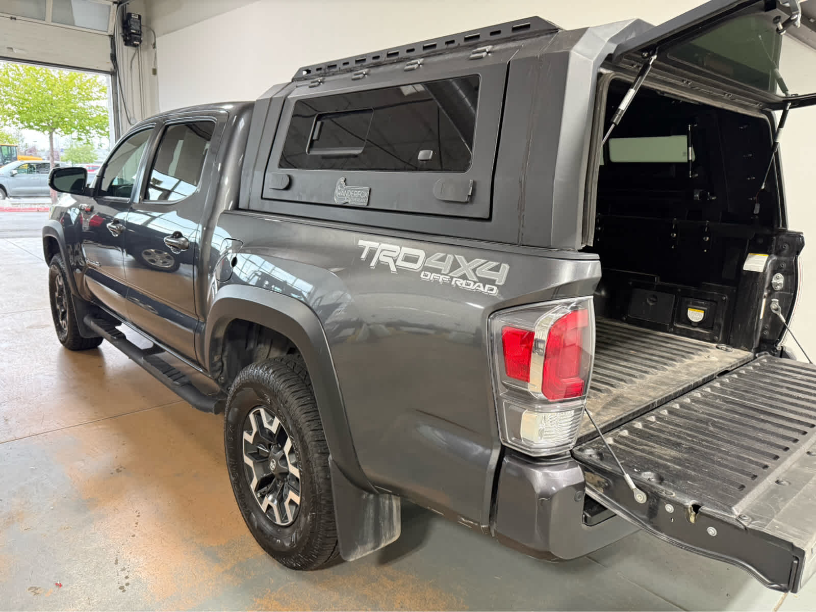 2022 Toyota Tacoma 4WD SR