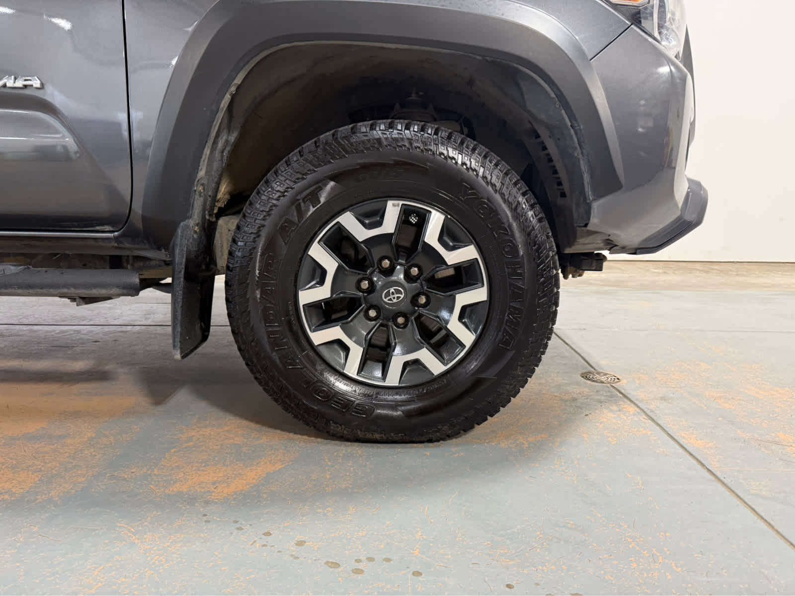 2022 Toyota Tacoma 4WD SR