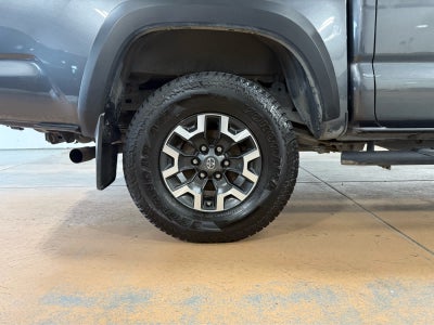 2022 Toyota Tacoma 4WD SR