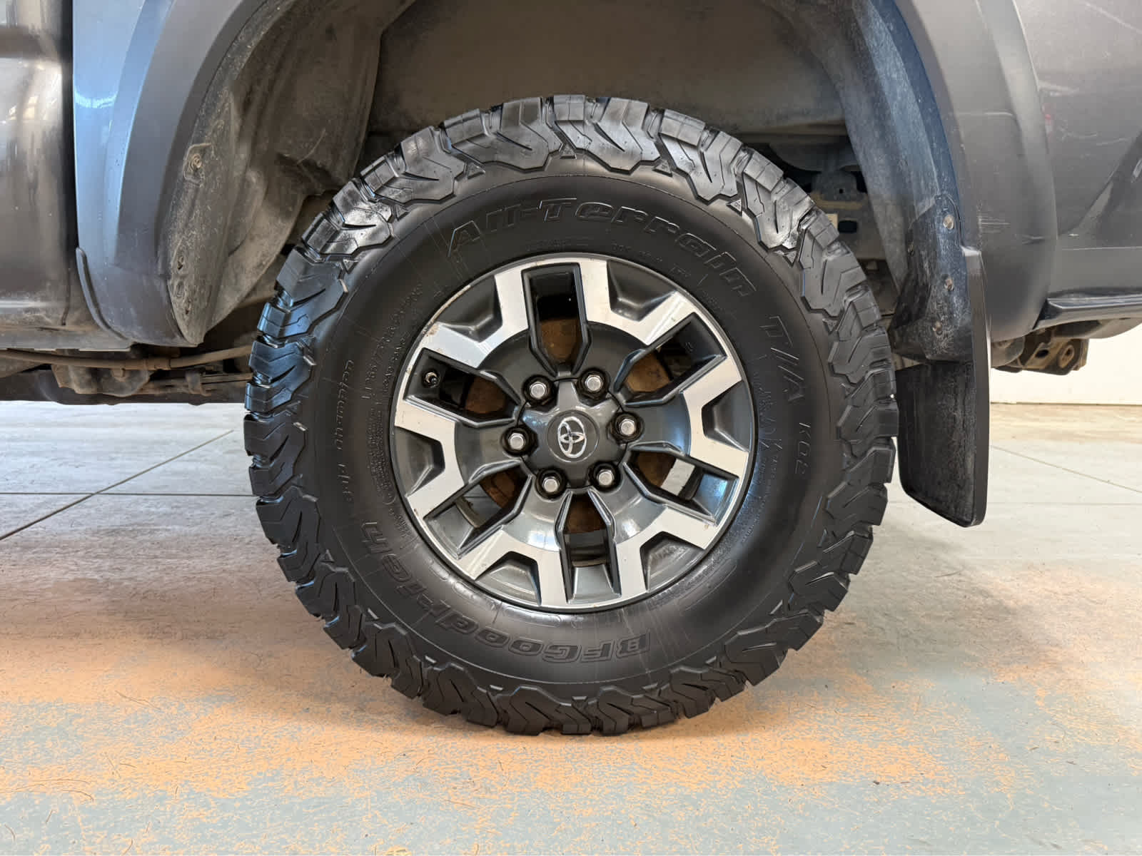 2017 Toyota Tacoma SR5