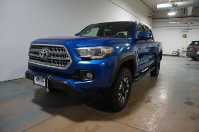 2016 Toyota Tacoma SR