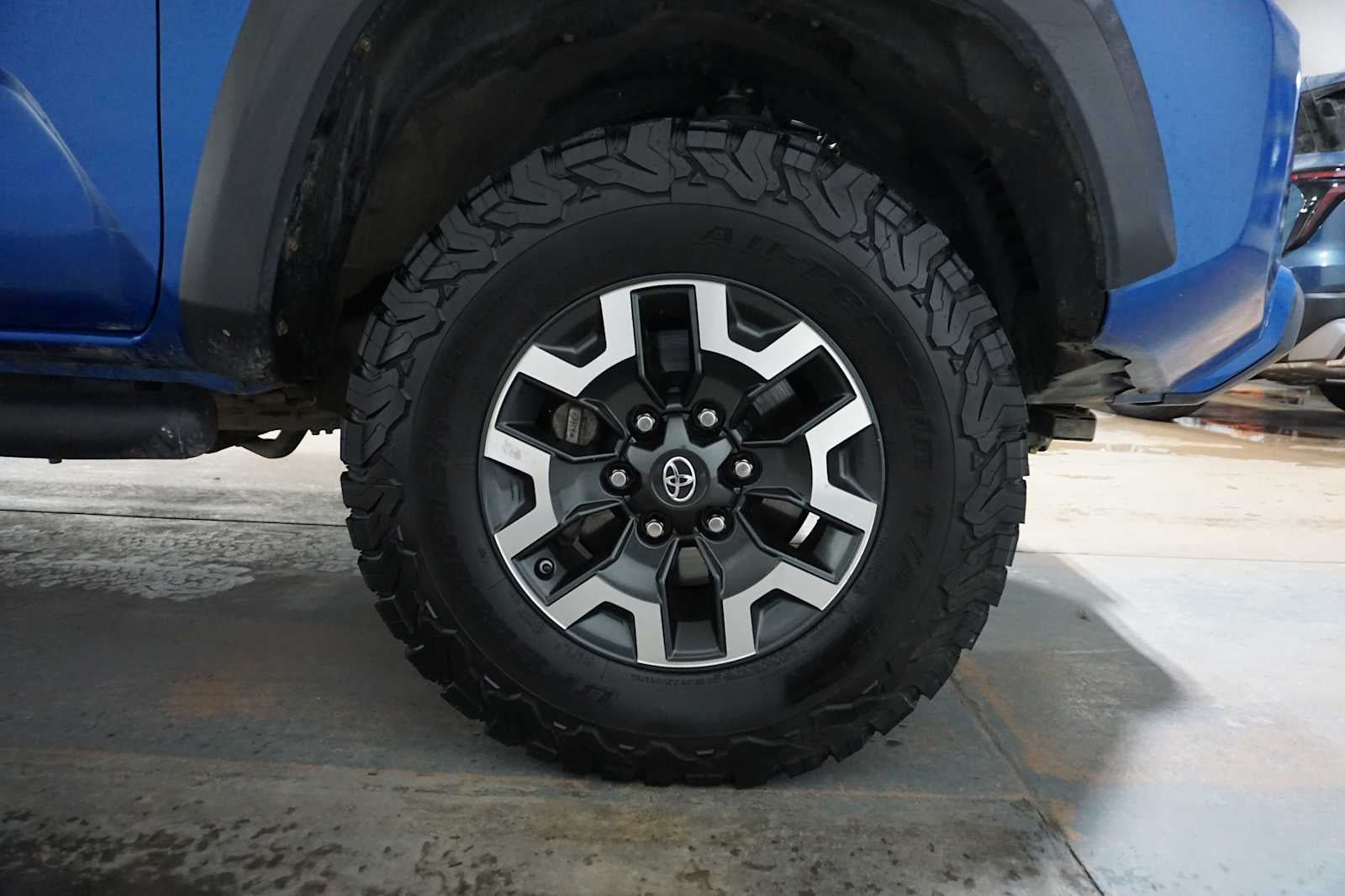 2016 Toyota Tacoma SR