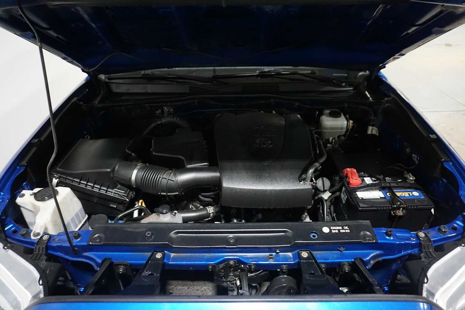 2016 Toyota Tacoma SR