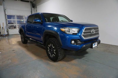 2016 Toyota Tacoma SR