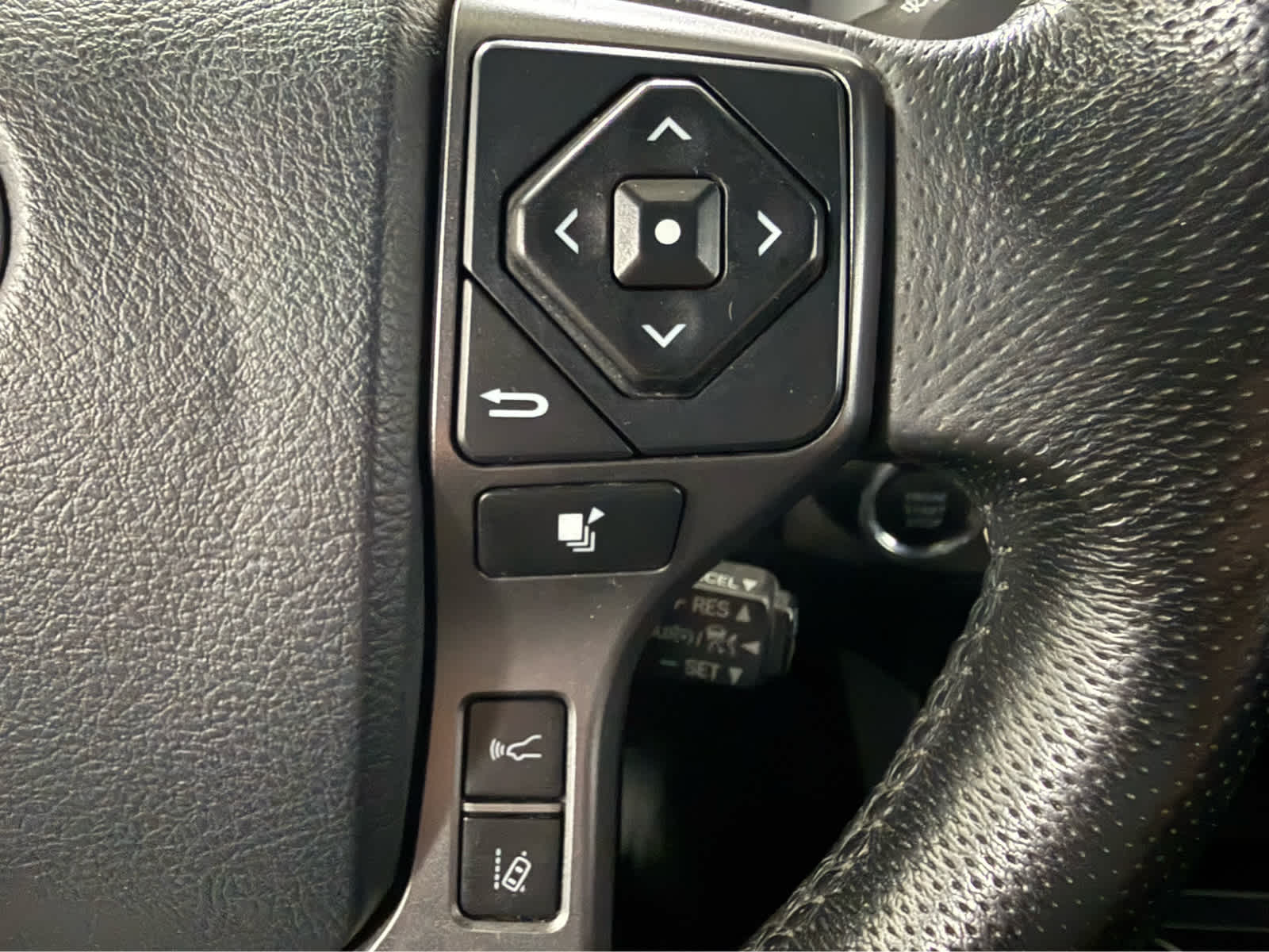 2019 Toyota Tacoma 4WD SR