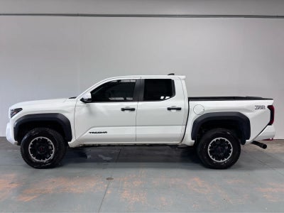 2025 Toyota Tacoma 4WD SR