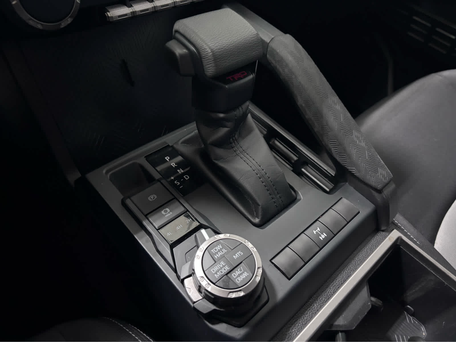 2025 Toyota Tacoma 4WD SR