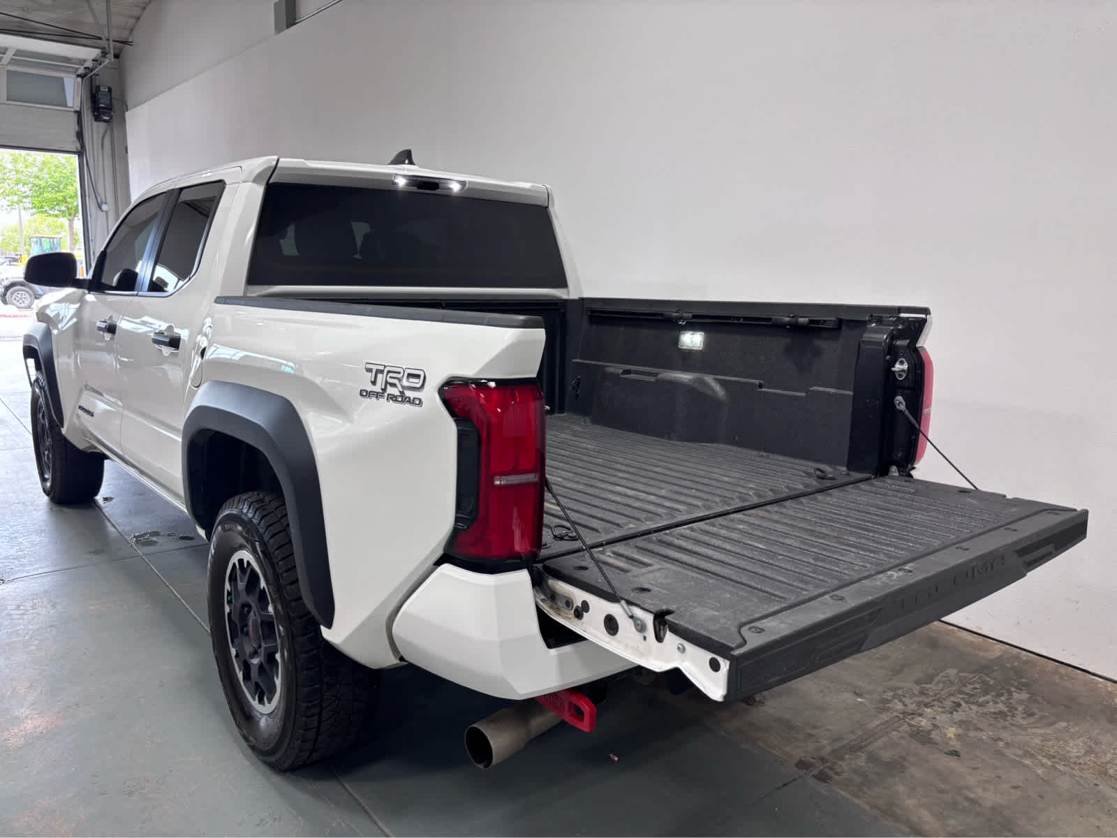 2025 Toyota Tacoma 4WD SR