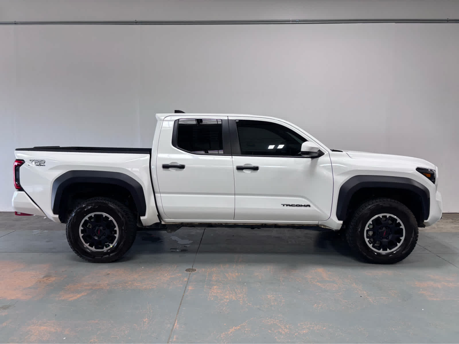 2025 Toyota Tacoma 4WD SR