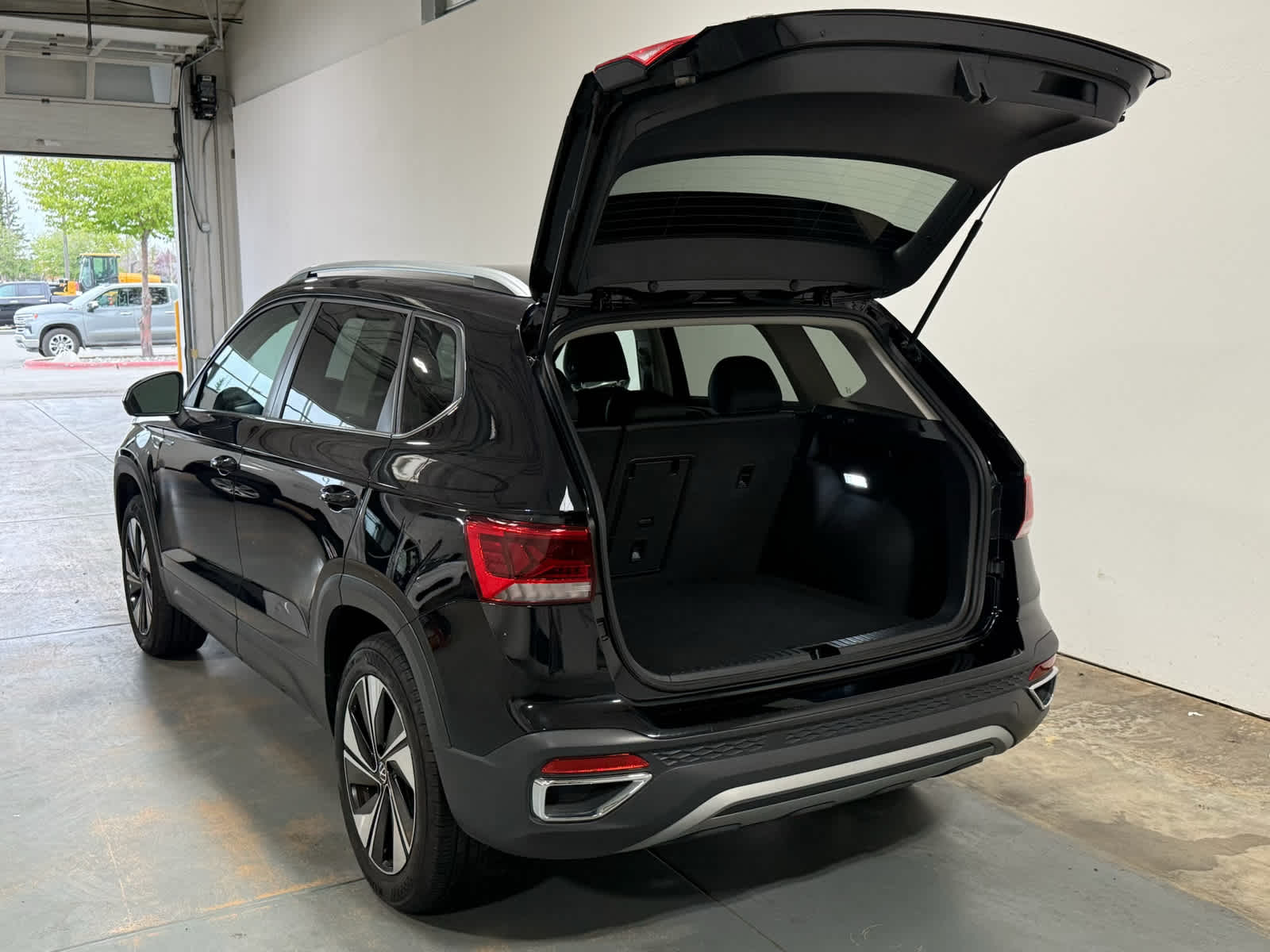 2024 Volkswagen Taos SE