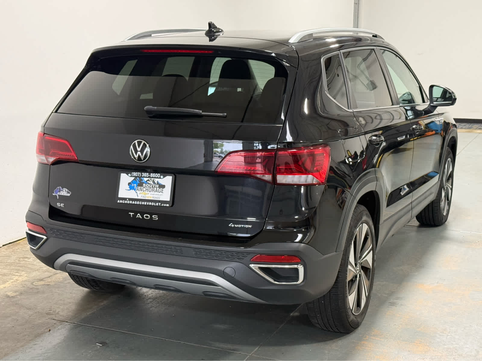 2024 Volkswagen Taos SE