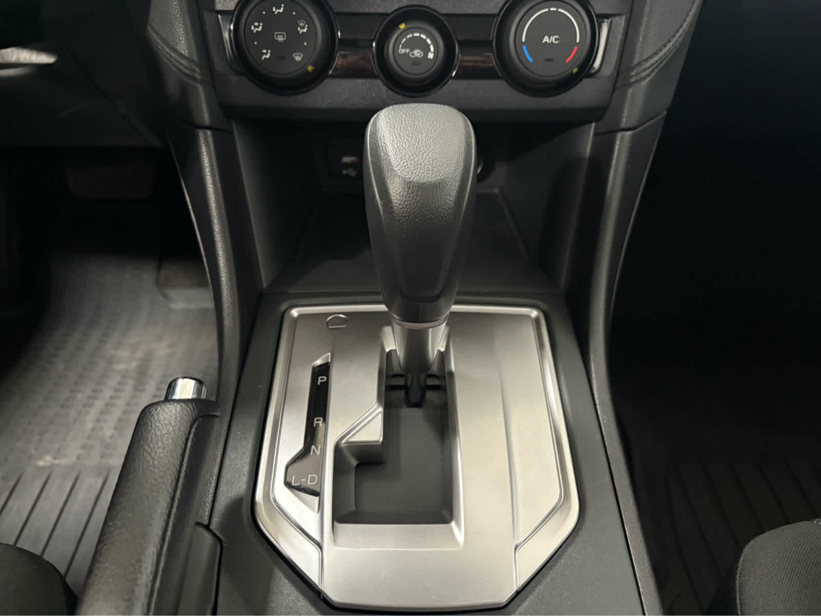 2023 Subaru Impreza BASE