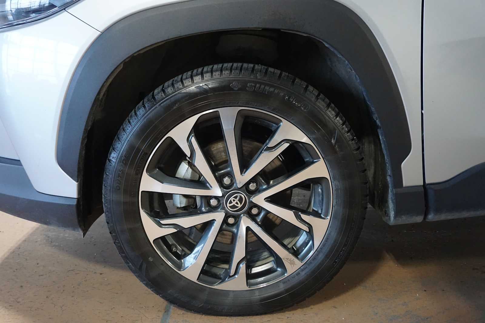 2023 Toyota Corolla Cross XLE