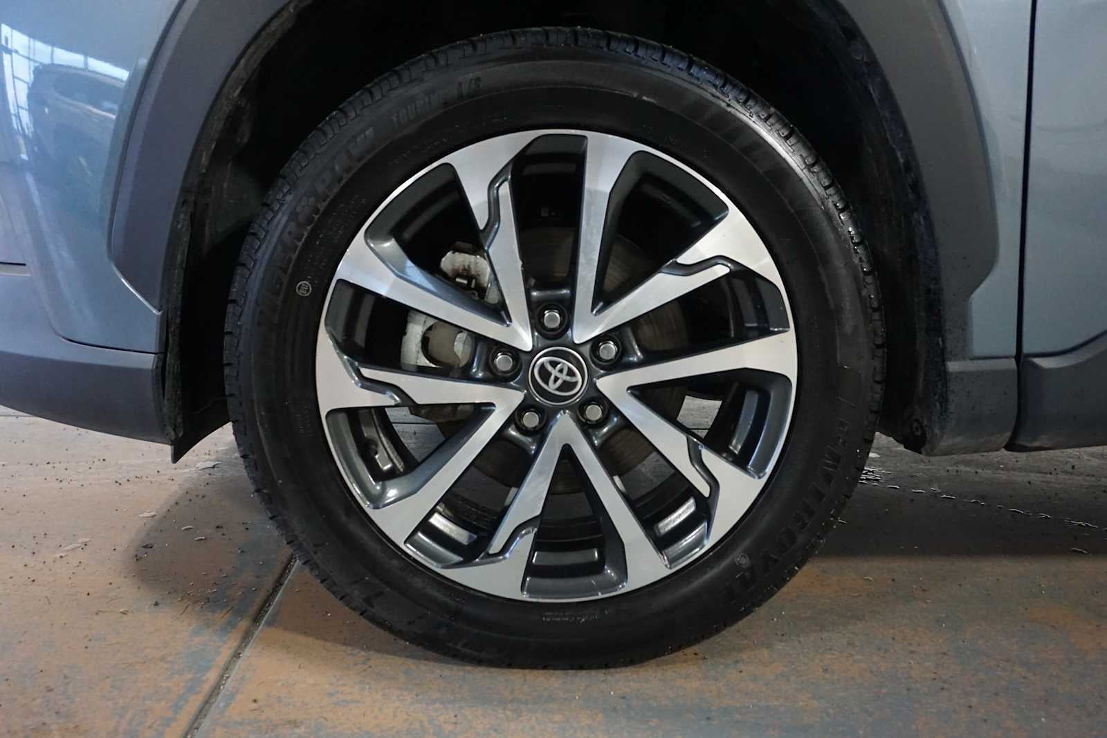 2023 Toyota Corolla Cross XLE