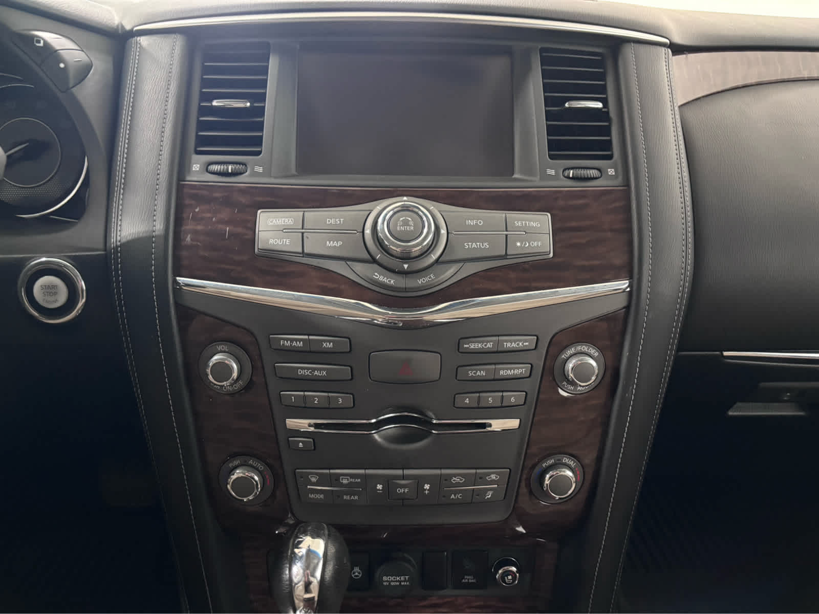 2017 Nissan Armada Platinum