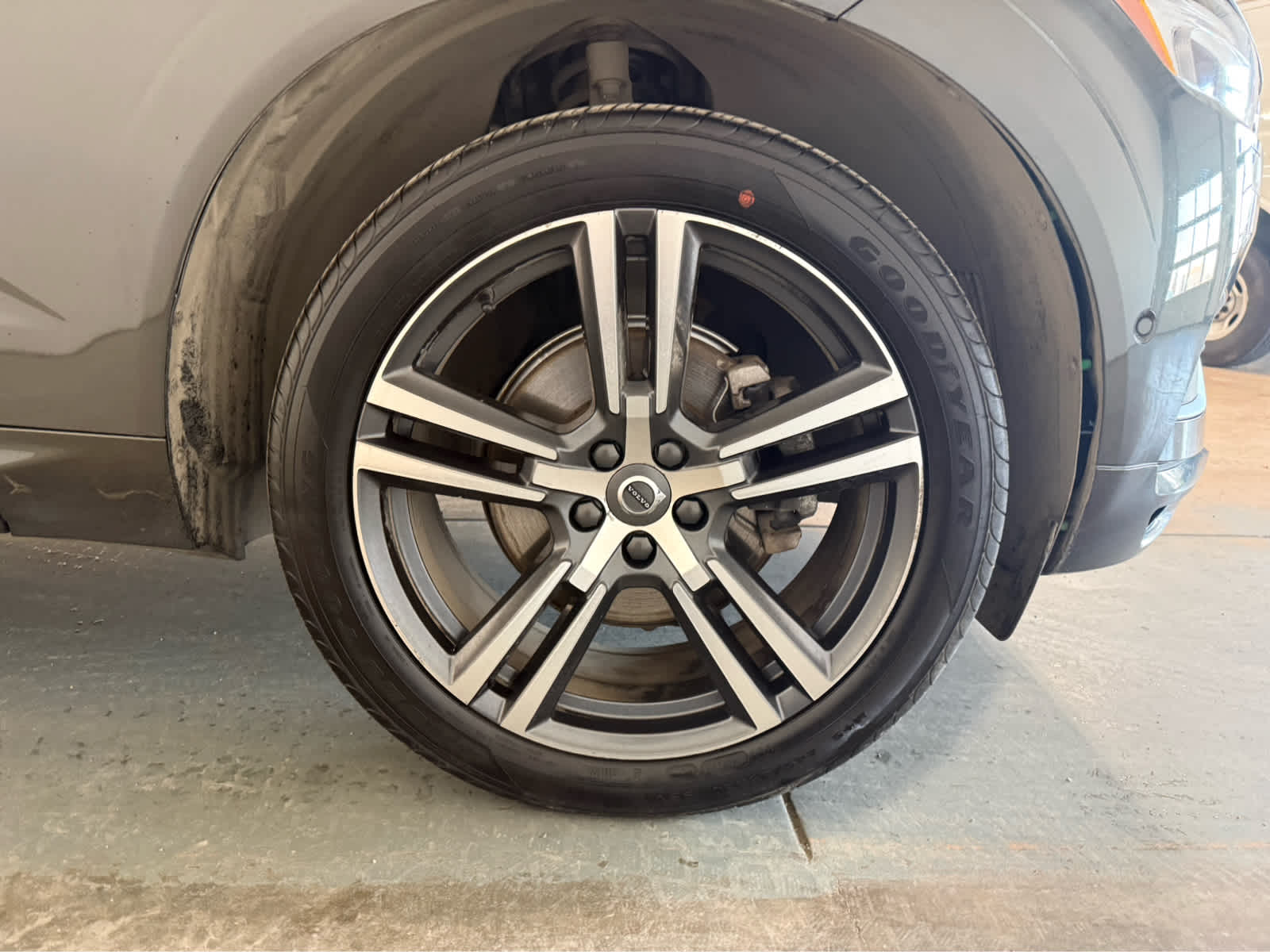 2019 Volvo XC60 Momentum