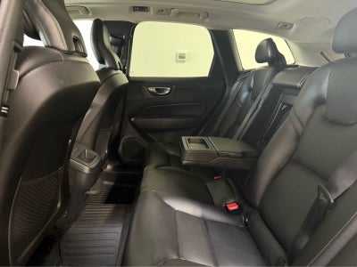 2019 Volvo XC60 Momentum