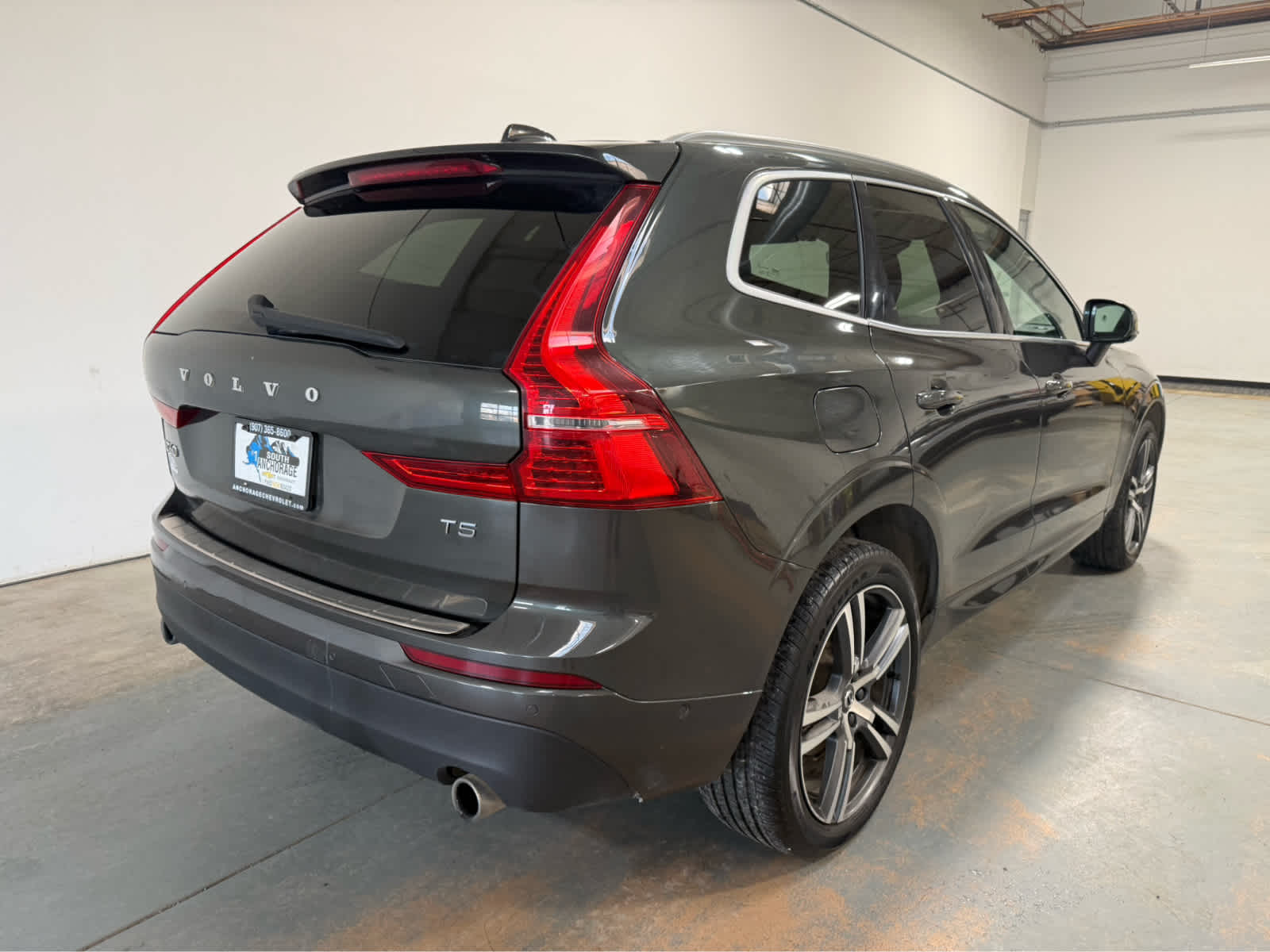 2019 Volvo XC60 Momentum