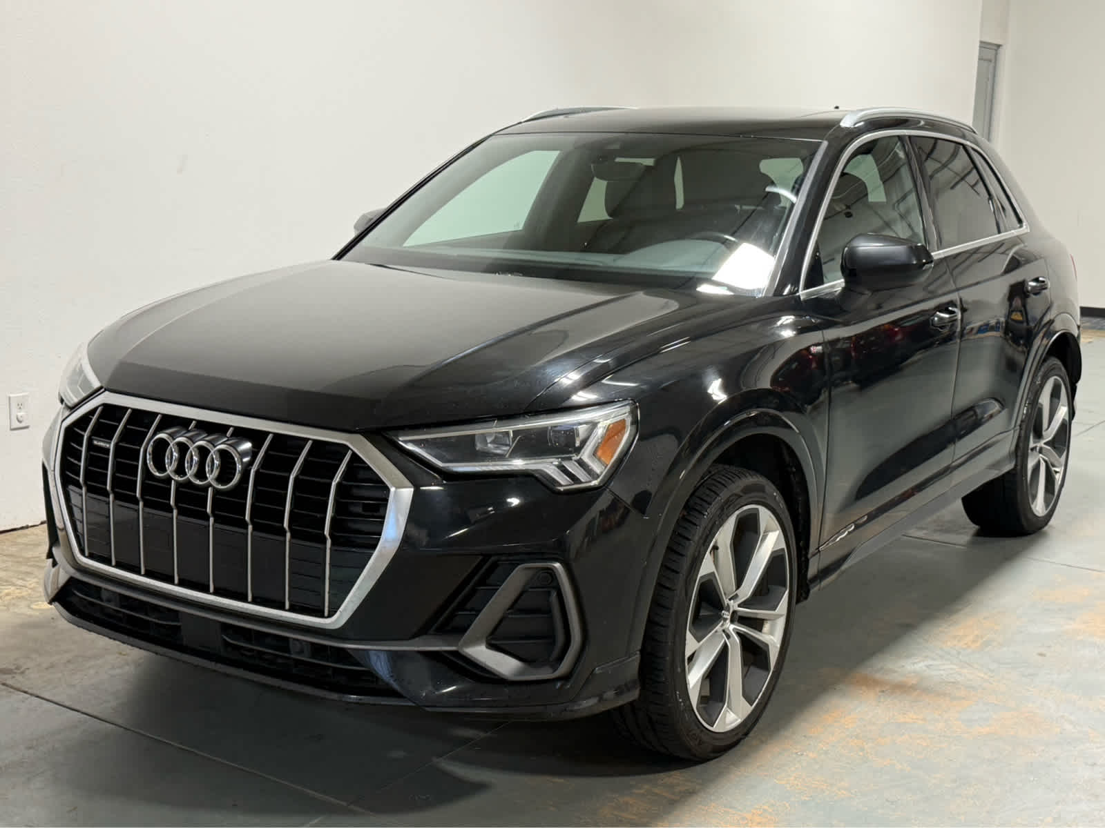 2020 Audi Q3