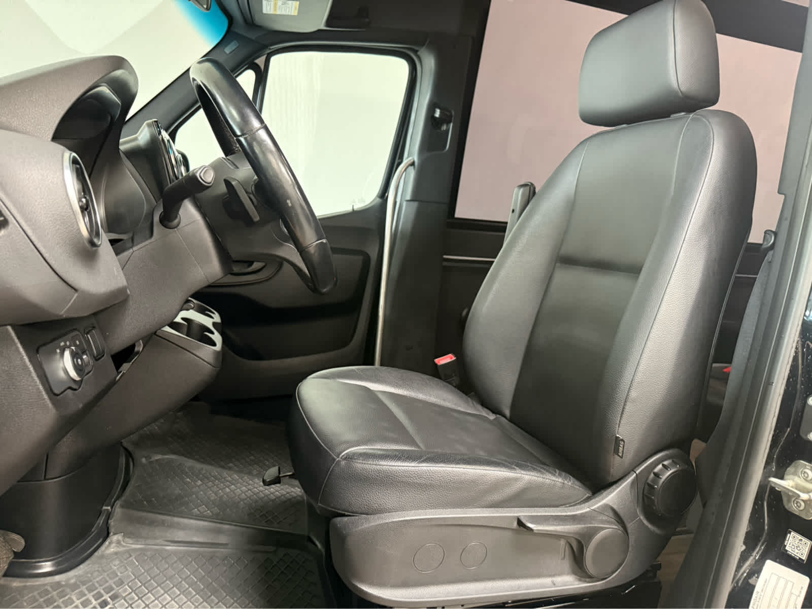 2019 Freightliner Sprinter Passenger Van NA