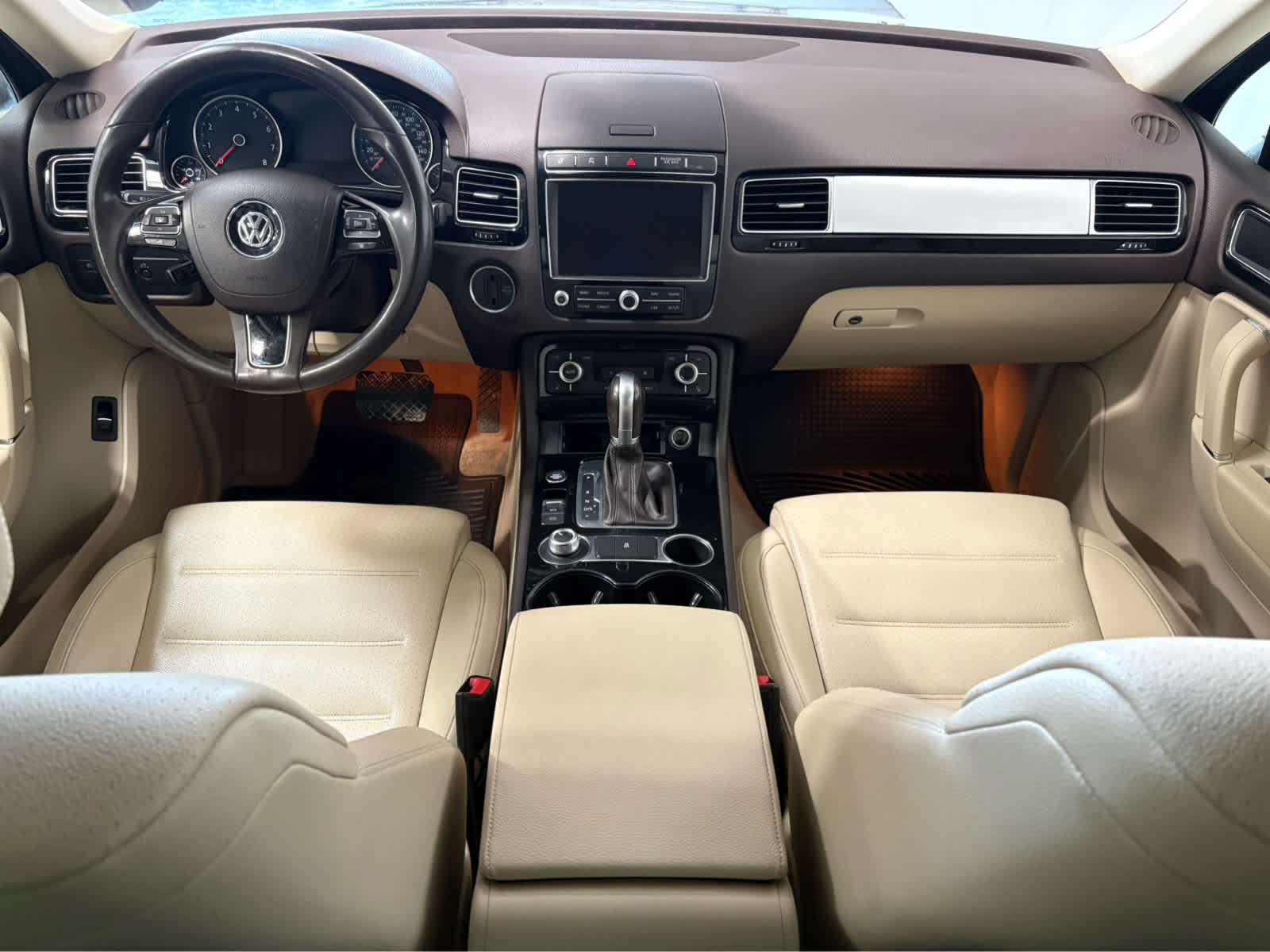 2017 Volkswagen Touareg Sport w/Technology