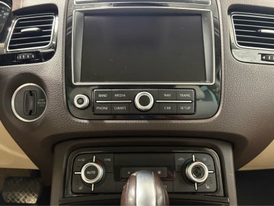 2017 Volkswagen Touareg Sport w/Technology