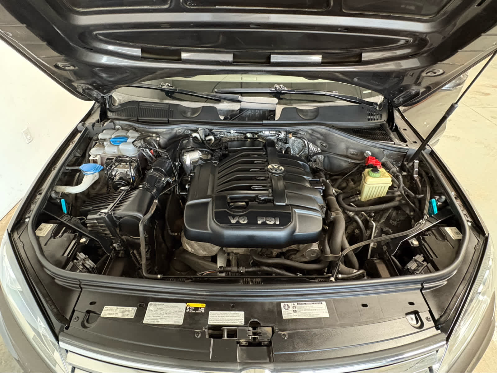 2017 Volkswagen Touareg Sport w/Technology