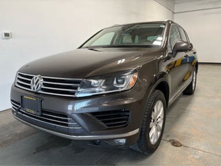 2017 Volkswagen Touareg Sport w/Technology